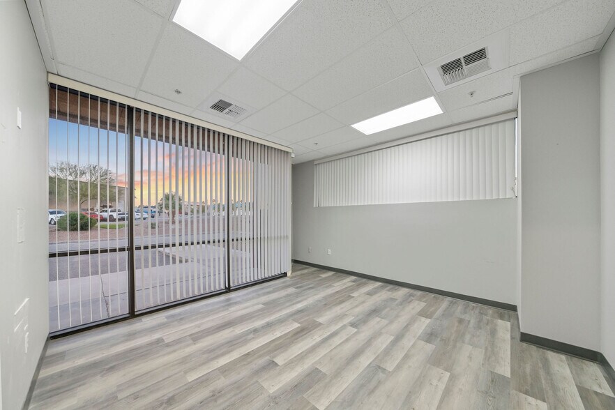 More Photos Of 1105 Aviation Dr, Lake Havasu City Manufacturing For Lease