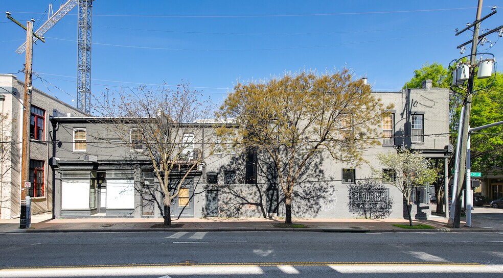 More Photos Of 221 E Clay St, Richmond Storefront Retail Residential For Sale