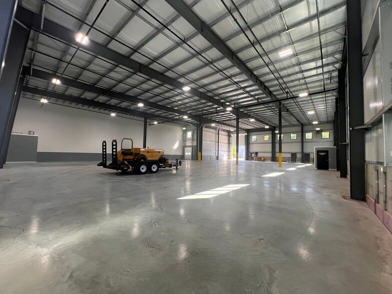 More Photos Of 17 Enterprise Dr, Monroe Manufacturing For Lease