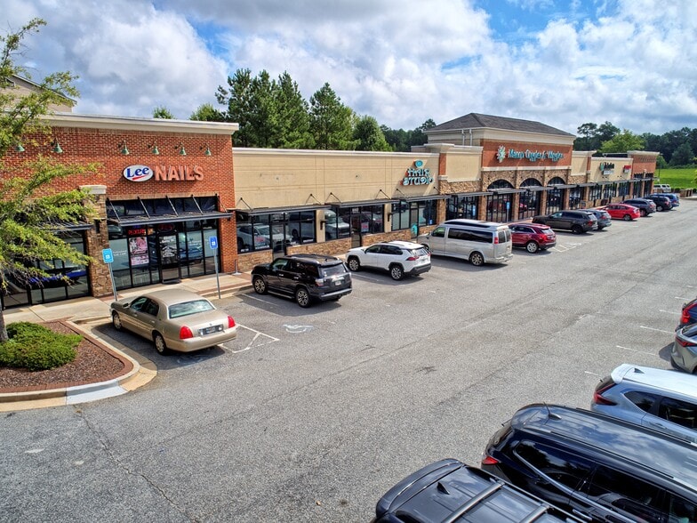More Photos Of 6443 Zebulon Rd, Macon-Bibb General Retail For Sale