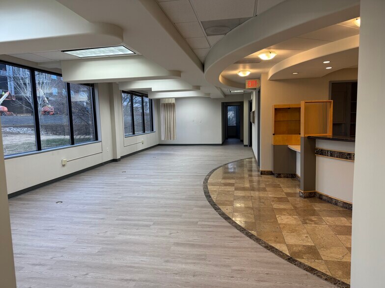 More Photos Of 11755 W 112th St, Overland Park Medical For Sale