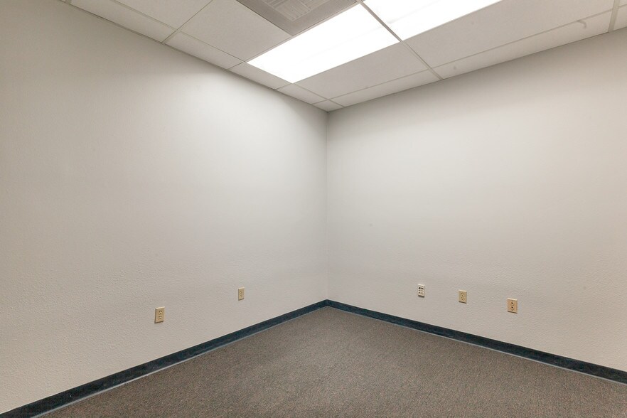 More Photos Of 2400 N Tenaya Way, Las Vegas Office For Lease
