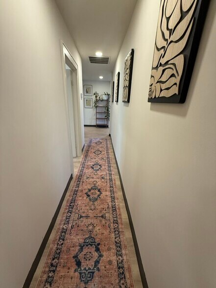 More Photos Of 2117 S Stewart Ave, Springfield General Retail For Sale