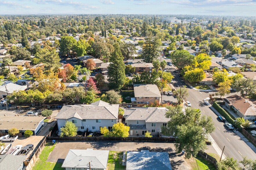 More Photos Of 5841 Del Campo Ln, Carmichael Multifamily For Sale