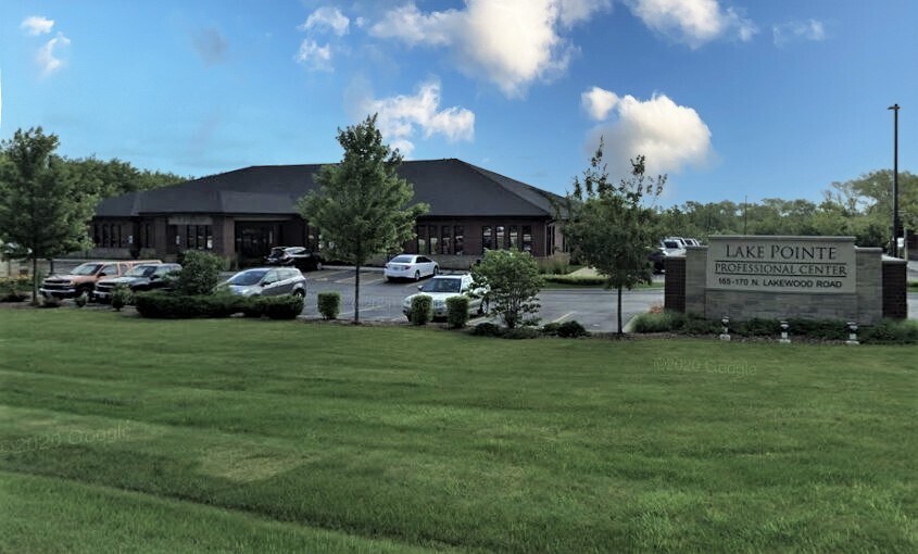 More Photos Of 165 N Lakewood Rd, Lake In The Hills Medical For Lease