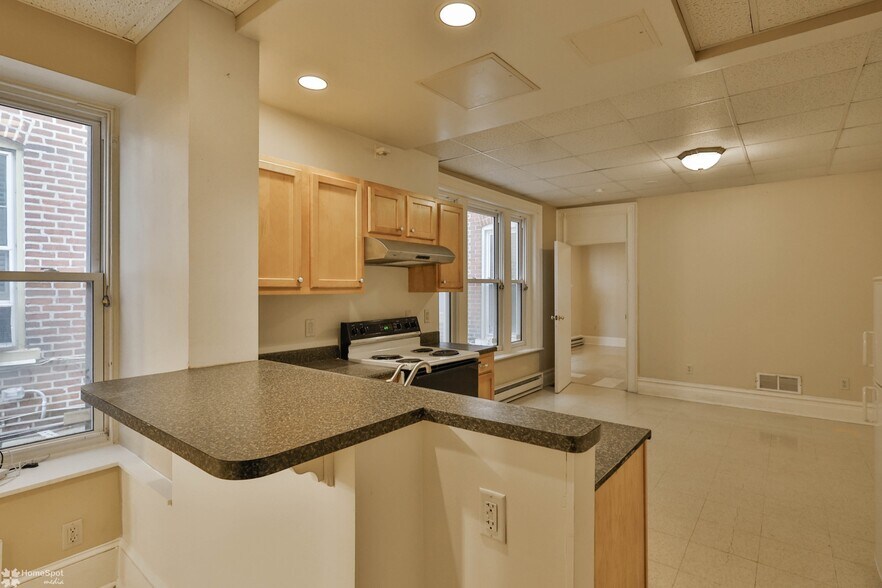 More Photos Of 22 S 13th St, Allentown Apartments For Sale