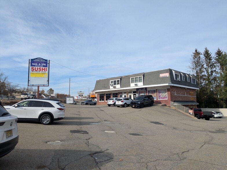 More Photos Of 1370 NJ-23, Butler Daycare Center For Lease