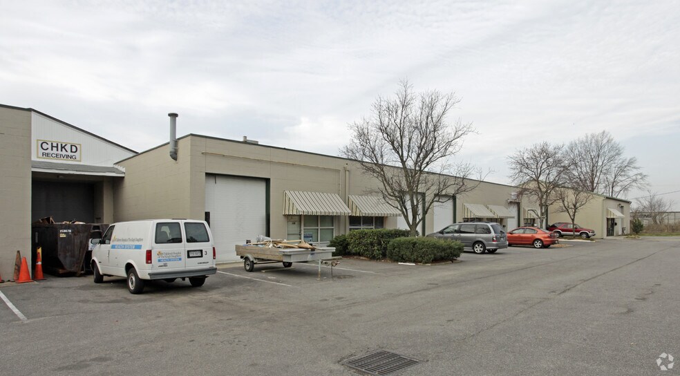 More Photos Of 1311-1329 Redgate Ave, Norfolk Light Manufacturing For Lease