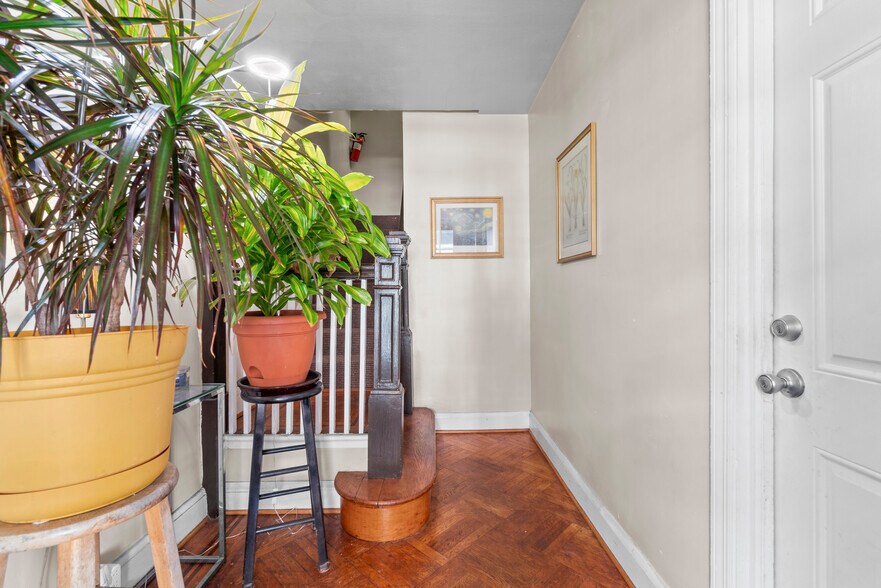 More Photos Of 211 E 33rd St, Baltimore Multifamily For Sale