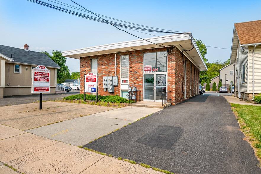 More Photos Of 451 S Washington Ave, Piscataway Medical For Lease