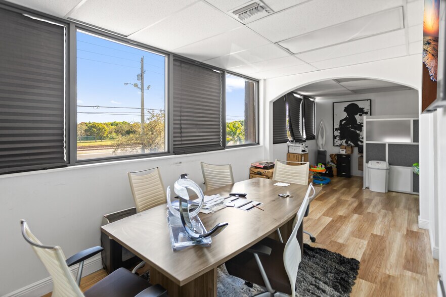 More Photos Of 2025 N Dixie Hwy, Pompano Beach Storefront Retail Office For Sale