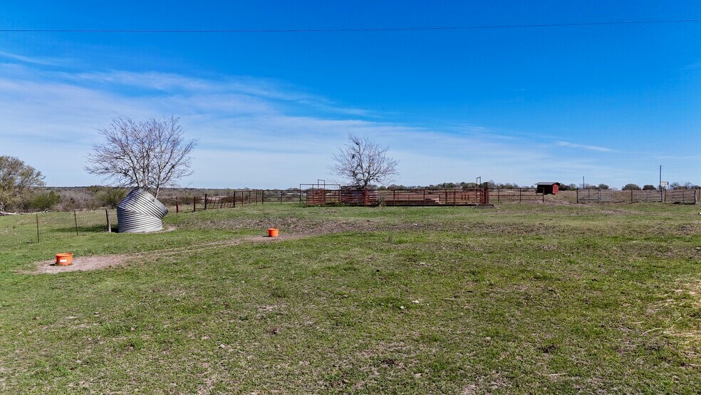 More Photos Of TBD State Highway 95, Moulton Land For Sale