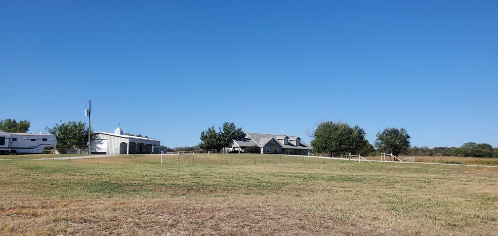 More Photos Of 572 County Road 3799, Paradise Land For Sale