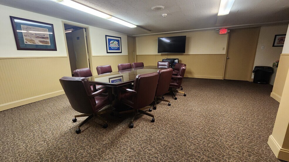 More Photos Of 2 N Main St, Pittston Office For Sale