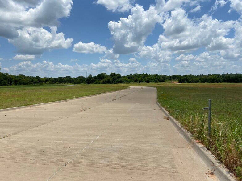 More Photos Of 7450 NE 23rd St, Oklahoma City Land For Sale