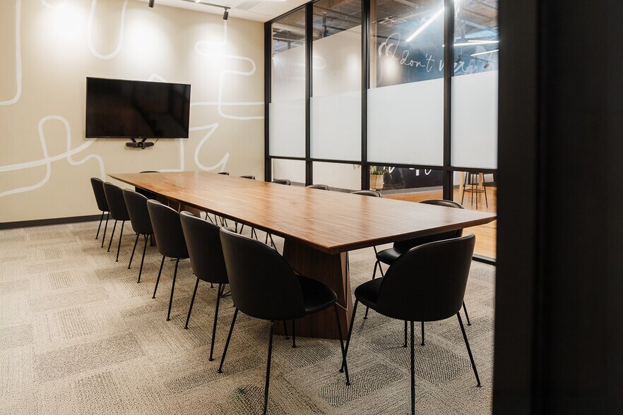 More Photos Of 110 Somerville Ave, Chattanooga Coworking Space