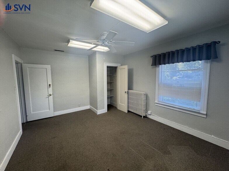 More Photos Of 202 Campbell St, Geneva Office For Lease