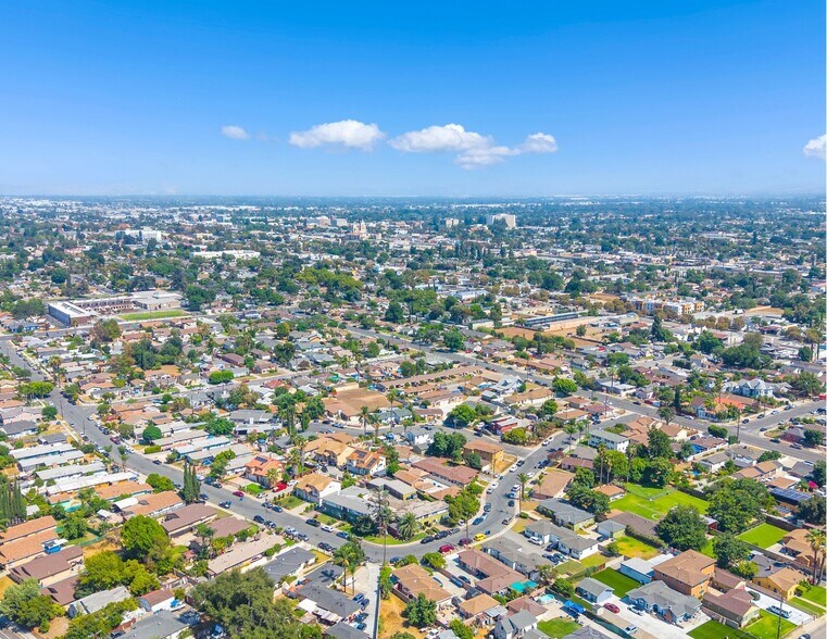 More Photos Of 1072 W Wilson St, Pomona Apartments For Sale