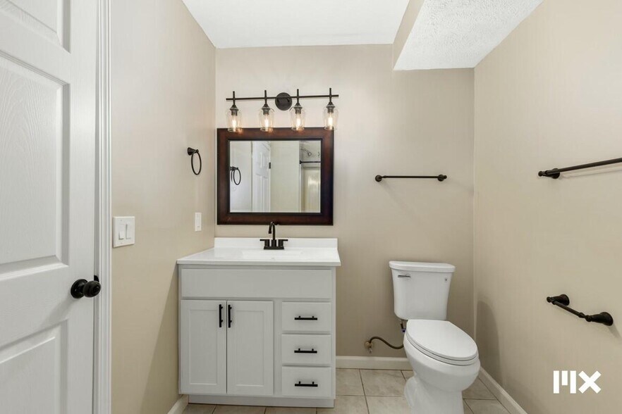 More Photos Of 2535 7th St, Shelbyville Apartments For Sale