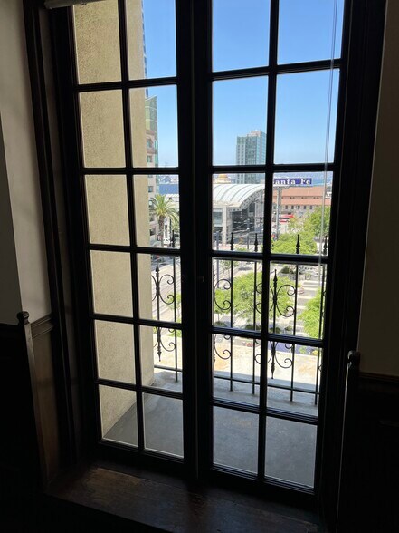 More Photos Of 444 W C St, San Diego Loft Creative Space For Sale