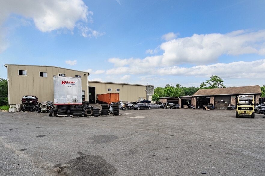 More Photos Of 1706 Englishtown Rd, Old Bridge Warehouse For Sale