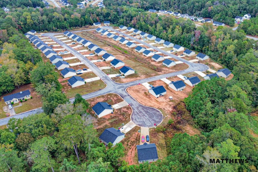 Primary Photo Of 4050 Shirley Ct, Macon-Bibb Apartments For Sale