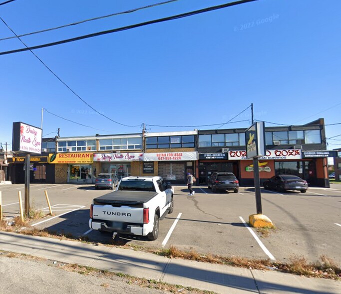 Primary Photo Of 3271 Dufferin St, Toronto Storefront Retail Residential For Lease
