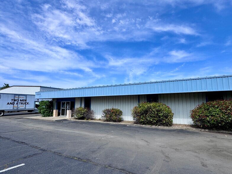 More Photos Of 1593 Beltline Rd, Redding Manufacturing For Lease