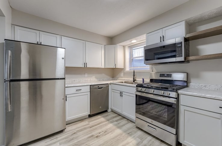 More Photos Of 1330-1334 S 30th Ave, Omaha Apartments For Sale