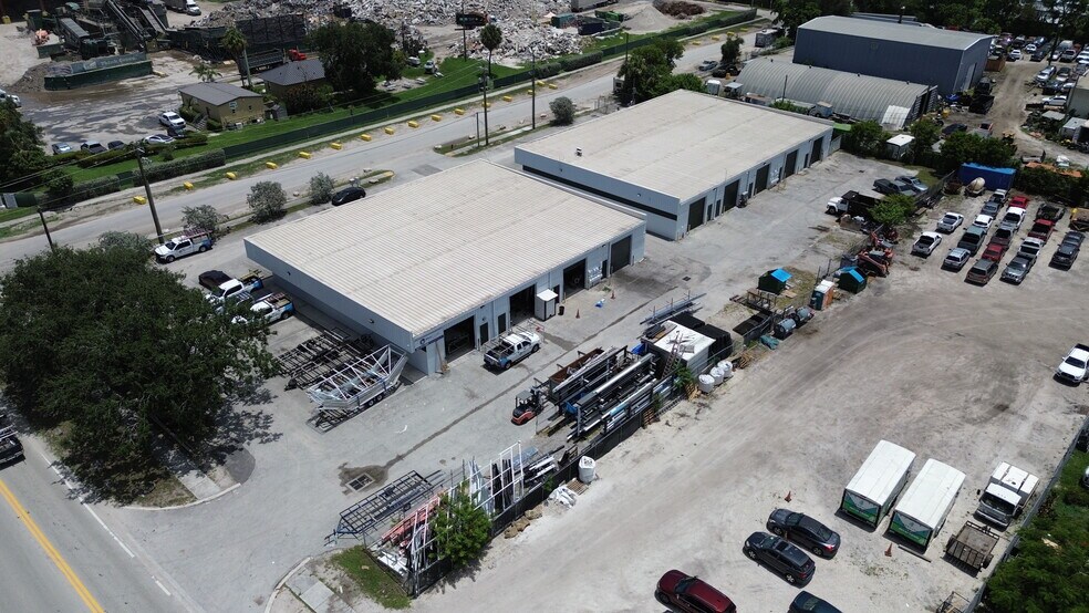 More Photos Of 6970 Wallis Rd, West Palm Beach Unknown For Lease