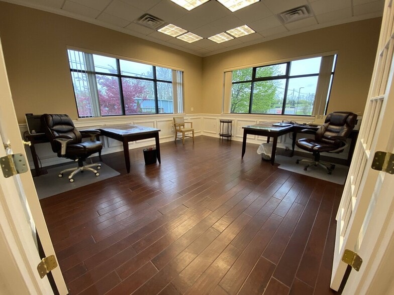 Primary Photo Of 42500 Eleven Mile Rd, Novi Medical For Lease