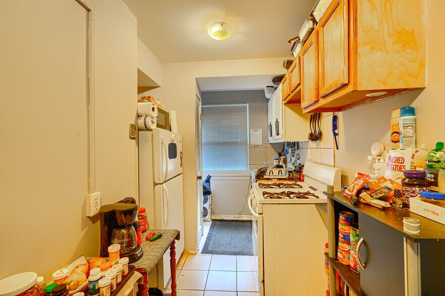 More Photos Of 1118 46th St NE, Washington Apartments For Sale