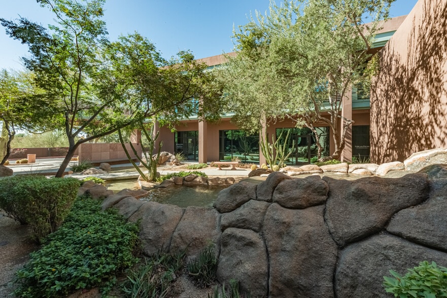More Photos Of 8707 E Vista Bonita Dr, Scottsdale Office For Lease