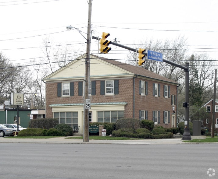 Primary Photo Of 21400 Lorain Rd, Fairview Park Office For Sale