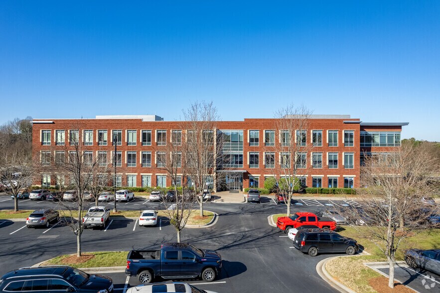 More Photos Of 2905 Premiere Pky, Duluth Office For Sale