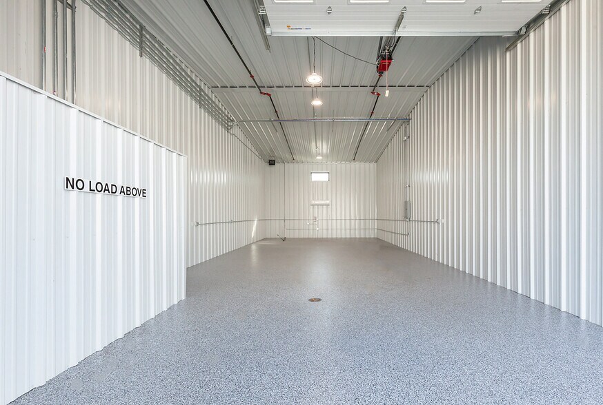 More Photos Of 1575 NW Gettysburg Ln, Waukee Flex For Sale