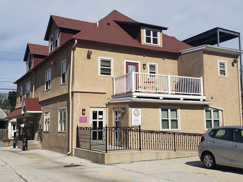 More Photos Of 610-612 Lancaster Ave, Berwyn Freestanding For Lease