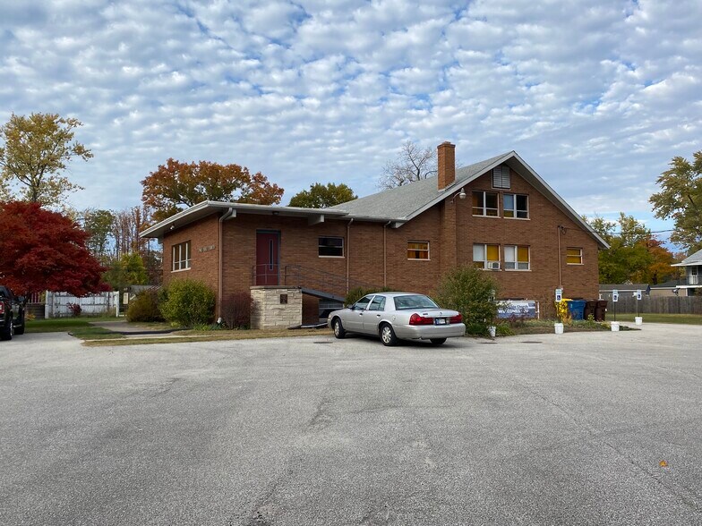 More Photos Of 4274 W Dunes Hwy, Michigan City Specialty For Sale
