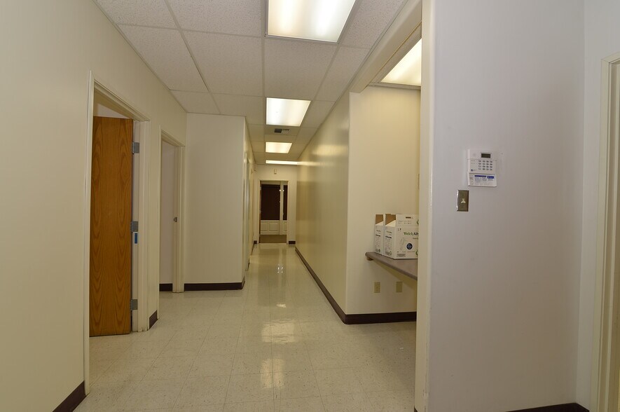 More Photos Of , Bakersfield Office For Sale