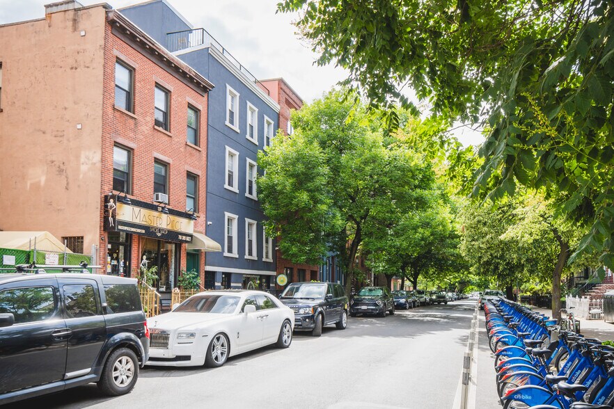 More Photos Of 128 India St, Brooklyn Storefront Retail Residential For Sale