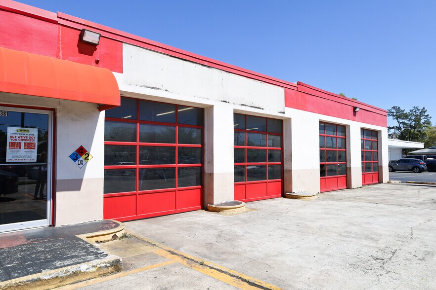 More Photos Of 6381 103rd St, Jacksonville Auto Repair For Lease