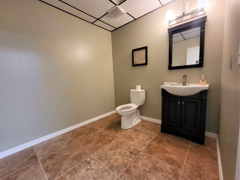 More Photos Of 2235 N Courtenay Pky, Merritt Island Medical For Sale