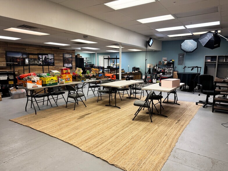 More Photos Of 1825 S East Bay Blvd, Provo Manufacturing For Lease