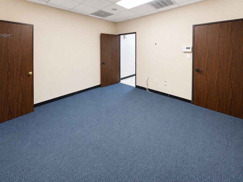 More Photos Of 3917 Wipprecht St, Houston Religious Facility For Sale