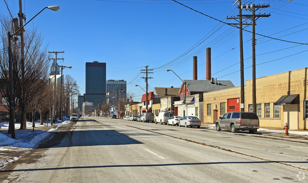 More Photos Of 2222 Saint Clair Ave, Cleveland Restaurant For Sale