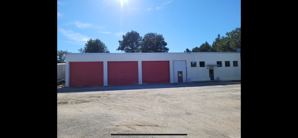 Primary Photo Of 3300 Hamilton Blvd SE, Atlanta Warehouse For Sale