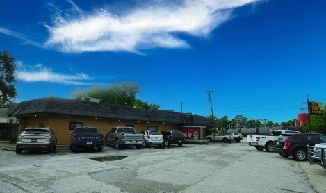 More Photos Of 1601 Harry Langdon Blvd, Council Bluffs Restaurant For Sale