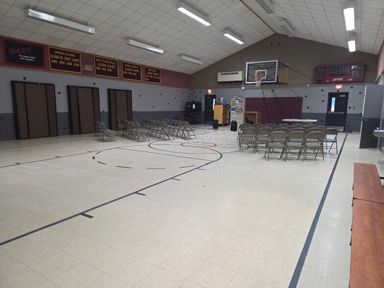 More Photos Of 1006 Ayers JCT Rd, Charlotte Schools For Sale