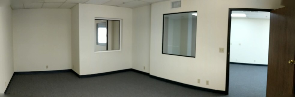 More Photos Of 9528 E Rush St, South El Monte Manufacturing For Lease