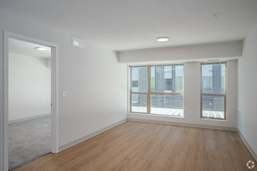 More Photos Of 1835 University Ave W, Saint Paul Apartments For Lease